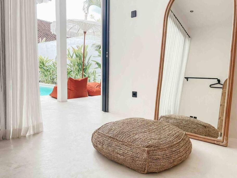 Renovated 2bd Oasis With Pool - Casaera In Main Hub Villa *